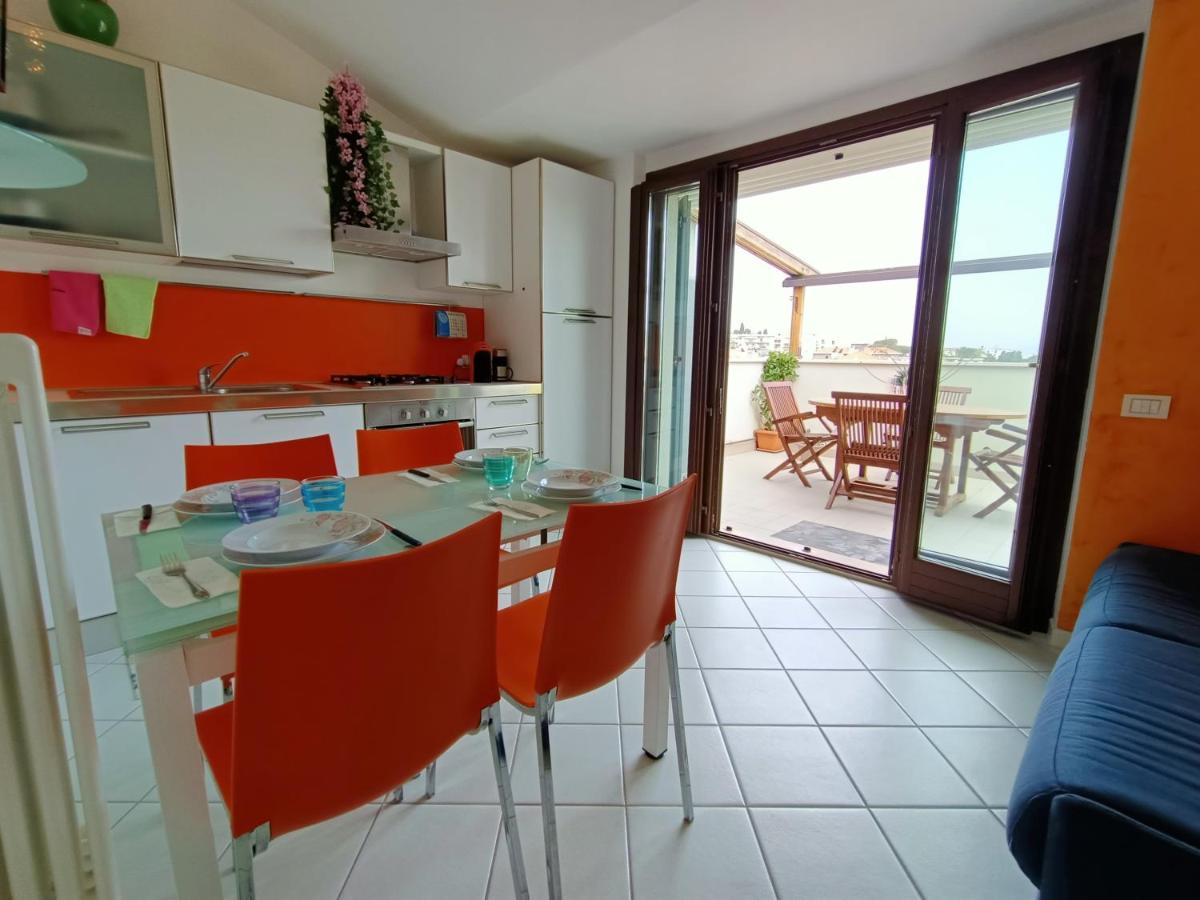 Apartamento Nel Blu Dipinto Di Blu Porto Recanati Exterior foto