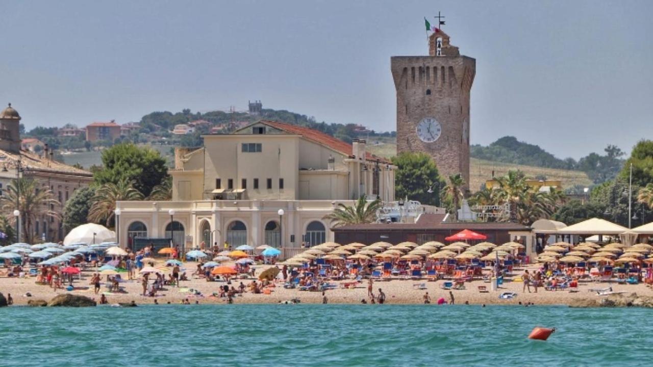 Apartamento Nel Blu Dipinto Di Blu Porto Recanati Exterior foto